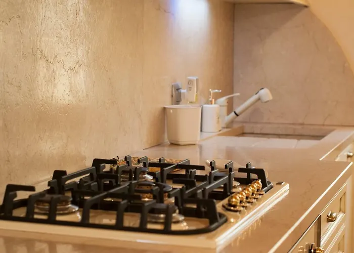 Corte Antica Con Splendida Jacuzzi דירה בלאג'יו