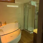 شقة Corte Antica Con Splendida Jacuzzi *