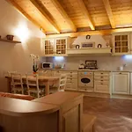 شقة Corte Antica Con Splendida Jacuzzi *